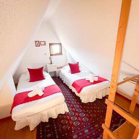 La Maison Bleue - Historic House In The Heart Of Riquewihr Luaran gambar