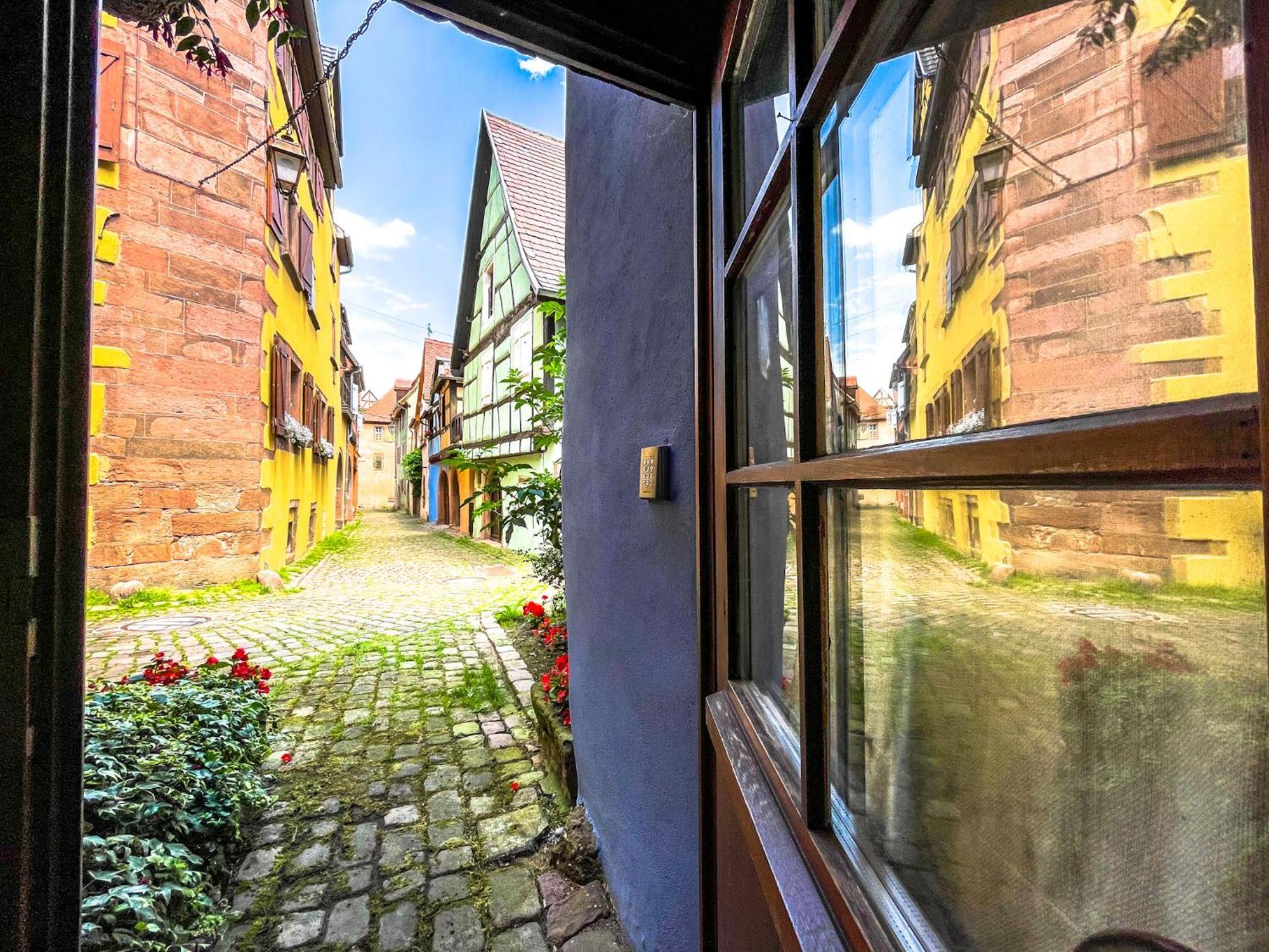 La Maison Bleue - Historic House In The Heart Of Riquewihr Luaran gambar