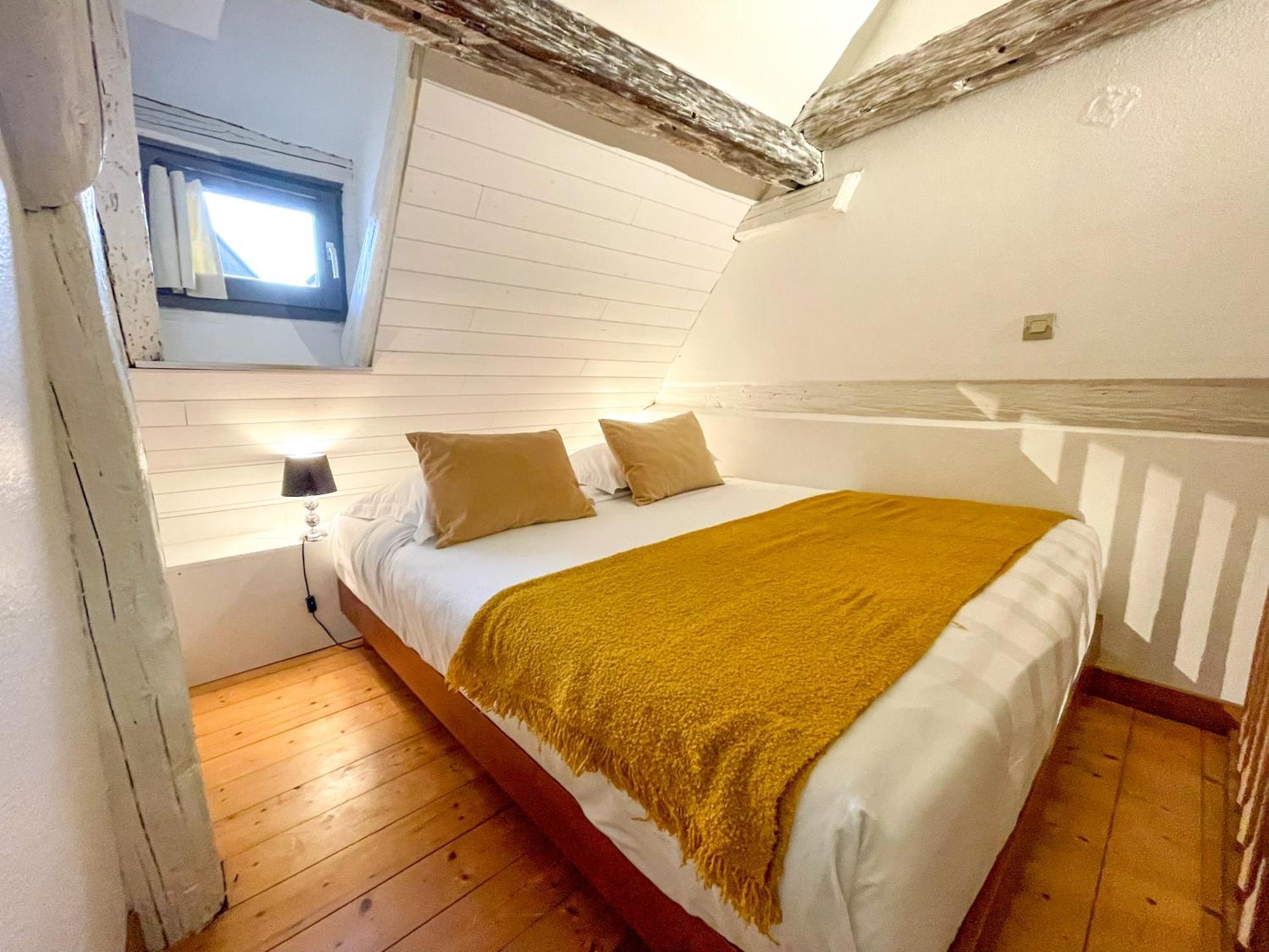 La Maison Bleue - Historic House In The Heart Of Riquewihr Luaran gambar